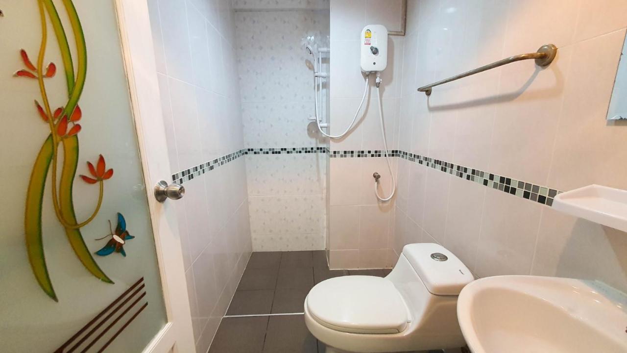 Roomquest Suvarnabhumi Ladkrabang 42 Bangkok Ngoại thất bức ảnh