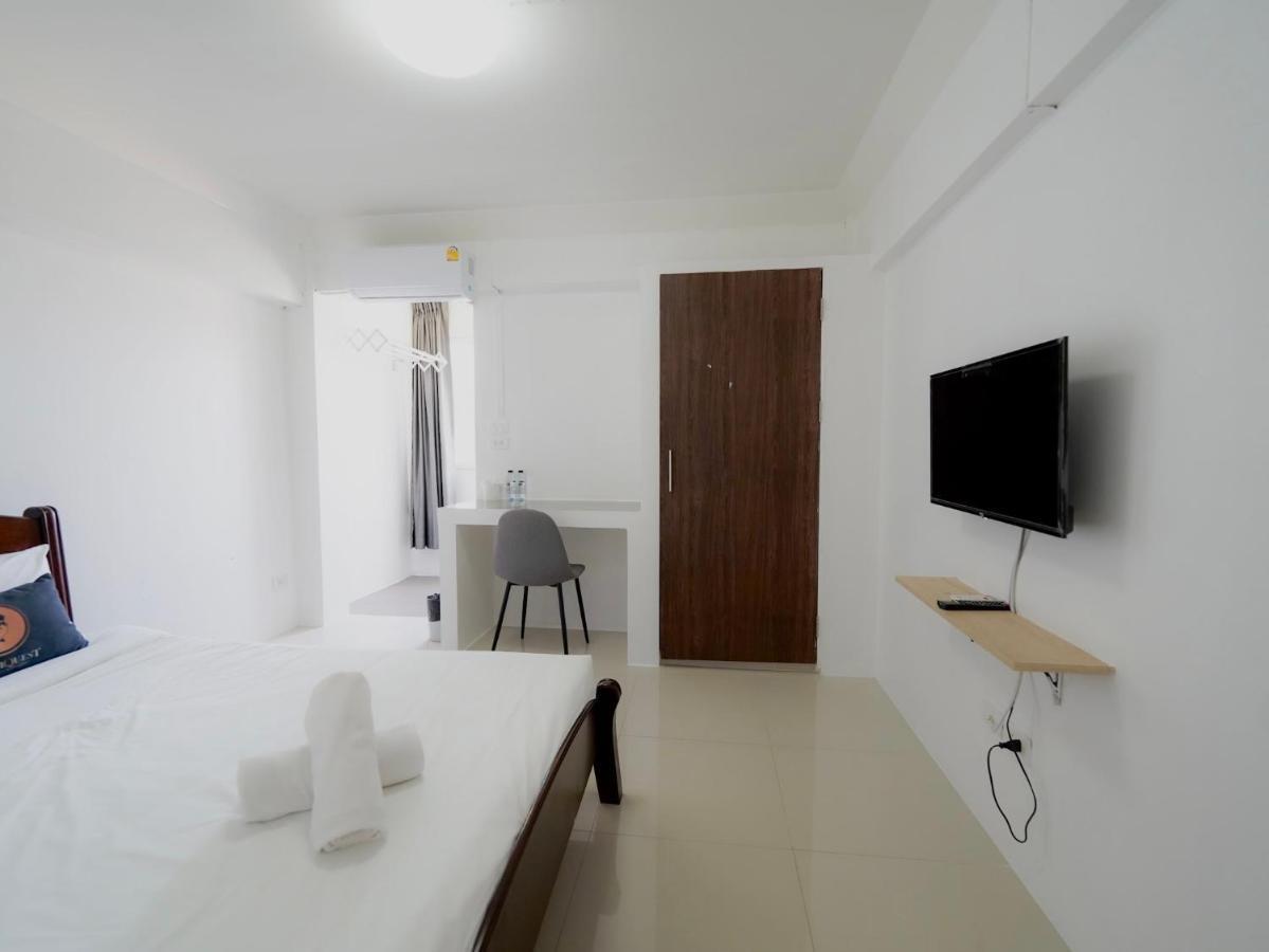 Roomquest Suvarnabhumi Ladkrabang 42 Bangkok Ngoại thất bức ảnh